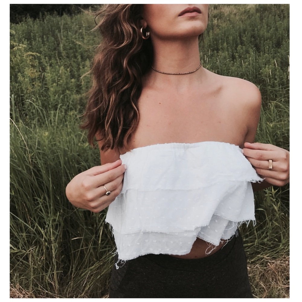 NWT White Swiss Dot Ruffles Bandeau